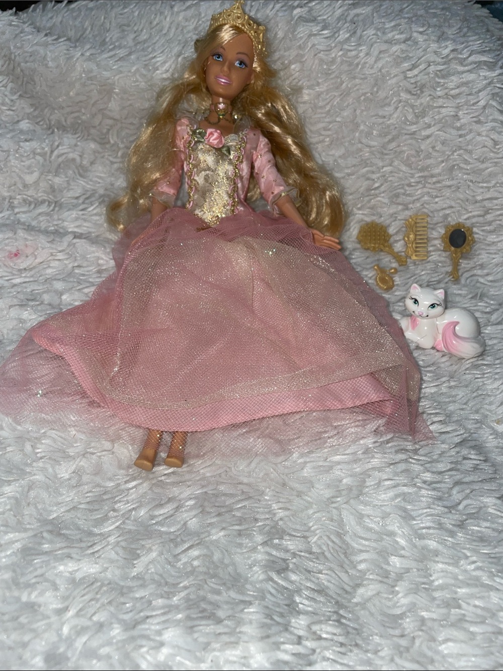 Barbie Princess and the Pauper Anneliese Doll 2004 Not Singing with Serafna